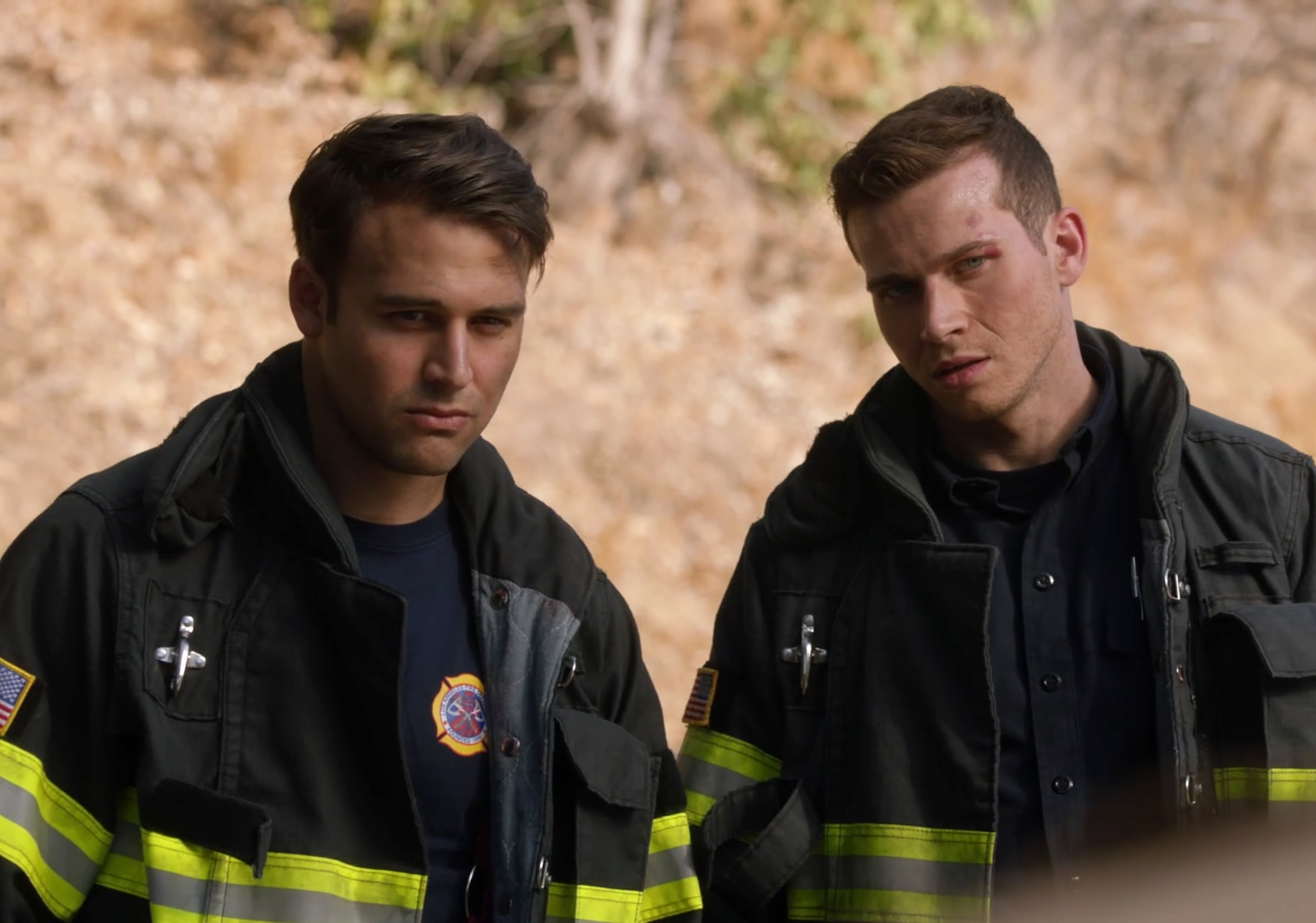 Ryan Guzman as Eddie, Oliver Stark as Buck in 9-1-1