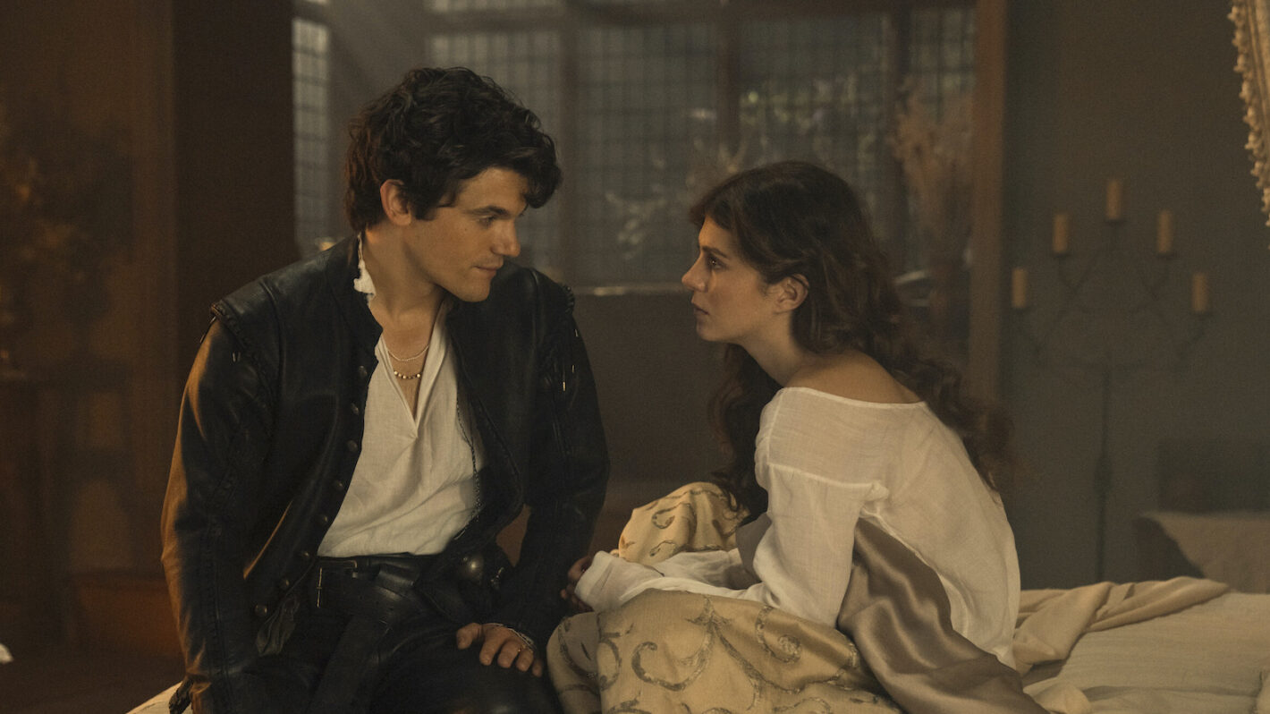 Edward Bluemel and Emily Bader in 'My Lady Jane' Season 2